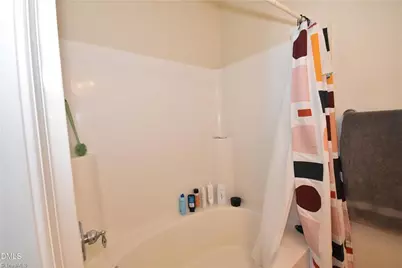 104 Sunset Circle #204, Greensboro, NC 27408 - Photo 18