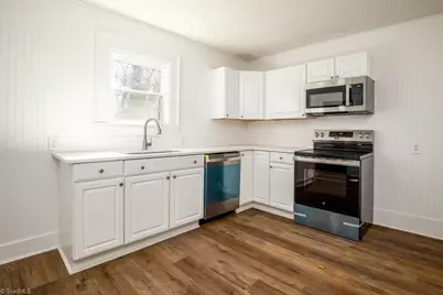 208 Underhill Street, High Point, NC 27260 - Photo 4