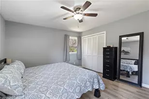 2302 Beaverbrook Dr, Greensboro, NC 27406 - Photo 16