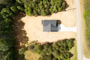 482 Carson Rd, Pilot Mountain, NC 27041 - Photo 4