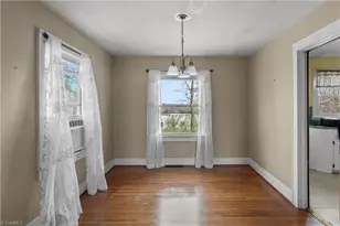 205 Triplett St, Jonesville, NC 28642 - Photo 10