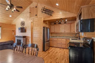 128 Deer Antler Dr, Purlear, NC 28665 - Photo 10