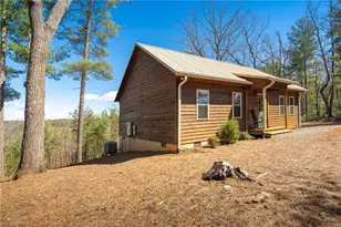 128 Deer Antler Dr, Purlear, NC 28665 - Photo 32