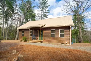 128 Deer Antler Dr, Purlear, NC 28665 - Photo 34