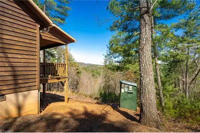 128 Deer Antler Drive, Purlear, NC 28665 - Photo 36