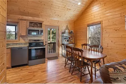 128 Deer Antler Drive, Purlear, NC 28665 - Photo 6