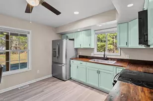 7489 Riverside Rd, Seagrove, NC 27341 - Photo 16