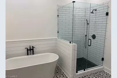 530 N Trade Street #403, Winston-Salem, NC 27101 - Photo 30