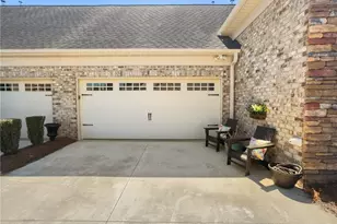 6821 Stone Gables Dr, Thomasville, NC 27360 - Photo 46