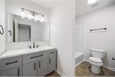 2821 Edgewood Avenue, Burlington, NC 27215 - Photo 34