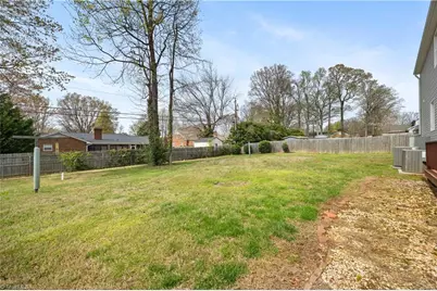 2821 Edgewood Avenue, Burlington, NC 27215 - Photo 42