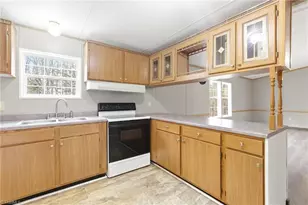 670 Foxwood Rd, Madison, NC 27025 - Photo 18