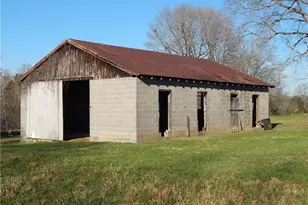 4190 Grubbs Rd, Walkertown, NC 27051 - Photo 18