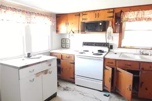 4190 Grubbs Rd, Walkertown, NC 27051 - Photo 8