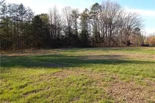 6055 Wind Shadow Ln, Walkertown, NC 27051 - Photo 32