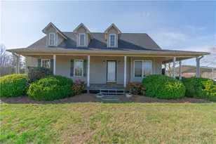 6055 Wind Shadow Ln, Walkertown, NC 27051 - Photo 1