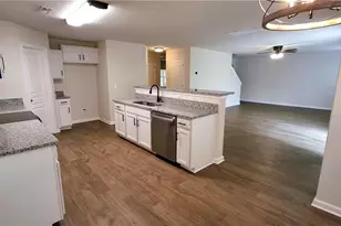 134 Pillow Ln, Burlington, NC 27217 - Photo 4