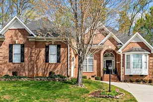 708 Croswell Ct, Whitsett, NC 27377 - Photo 2