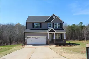 1442 Reading Ct, Burlington, NC 27217 - Photo 1