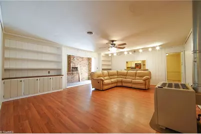 3365 New Walkertown Road, Winston-Salem, NC 27105 - Photo 12