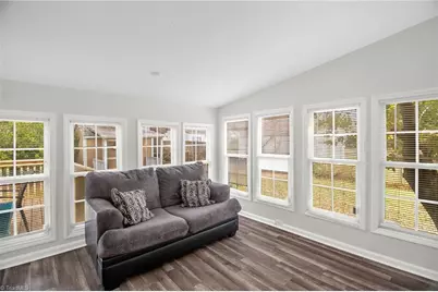 2805 Kentwood Street, Greensboro, NC 27405 - Photo 18