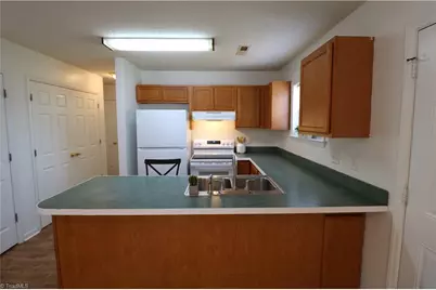 2502 Bethabara Road, Winston-Salem, NC 27106 - Photo 8