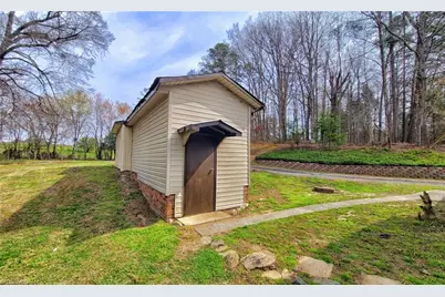 4515 Rocklane Drive, Walkertown, NC 27051 - Photo 38