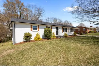 735 Hallmark Drive, Rural Hall, NC 27045 - Photo 4