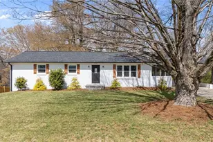 735 Hallmark Dr, Rural Hall, NC 27045 - Photo 2