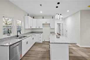 615 Atwater St, Burlington, NC 27215 - Photo 10