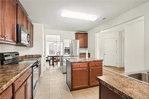 2100 Penley Trl, Greensboro, NC 27406 - Photo 10