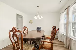 2100 Penley Trl, Greensboro, NC 27406 - Photo 4