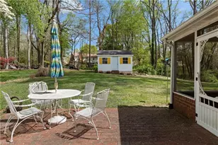 5664 Regents Park Rd, Kernersville, NC 27284 - Photo 18