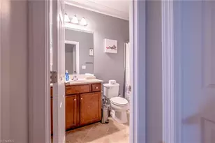 2703 Kingsbury Ct, Burlington, NC 27215 - Photo 20