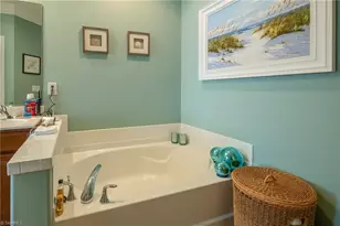 2703 Kingsbury Ct, Burlington, NC 27215 - Photo 16