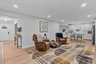 1 Bent Oak Ct, Greensboro, NC 27455 - Photo 18