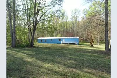 453 Riverview Lane, Lexington, NC 27292 - Photo 2