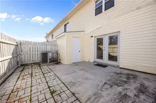 5723 Bramblegate Rd, Greensboro, NC 27409 - Photo 36