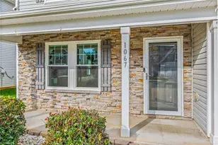 1067 Bitting Hall Cir, Rural Hall, NC 27045 - Photo 4