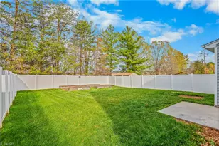 1067 Bitting Hall Cir, Rural Hall, NC 27045 - Photo 32