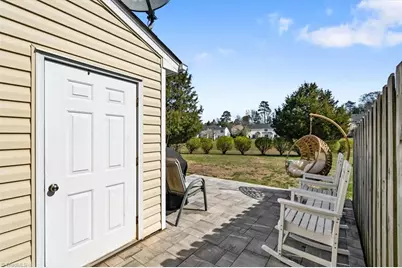 14 Meadow Crossing Court, Greensboro, NC 27410 - Photo 34