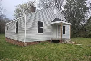 504 Tussey St, Lexington, NC 27292 - Photo 2