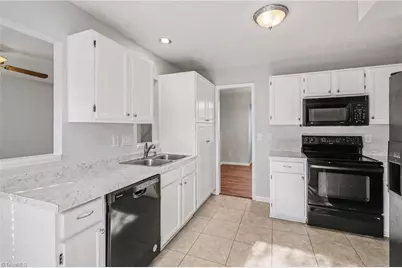 4031 Sherry Court, Jamestown, NC 27282 - Photo 6