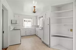 619 W Lexington Ave, High Point, NC 27262 - Photo 14