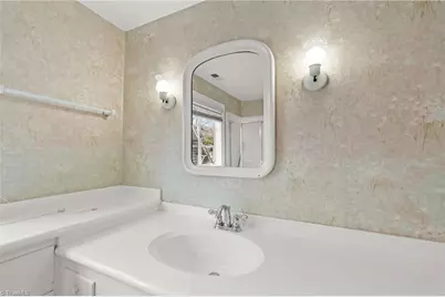 619 Lexington Avenue, High Point, NC 27262 - Photo 36