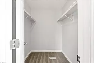 1109 Benjamin Benson St, Greensboro, NC 27406 - Photo 26