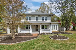 303 E Swannanoa Ave, Liberty, NC 27298 - Photo 1