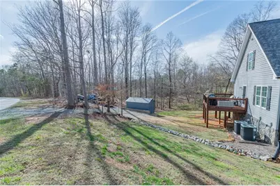 131 Lake Drive 10, Lexington, NC 27292 - Photo 40