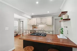 1824 Colonial Ave, Greensboro, NC 27408 - Photo 12