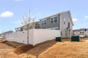 1245 Evelynnview Ln, Kernersville, NC 27284 - Photo 26